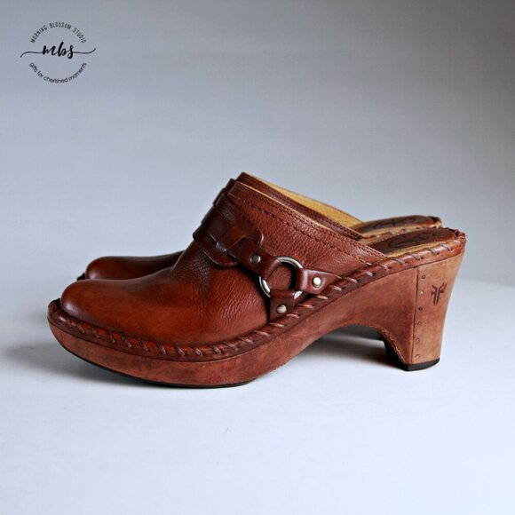 Frye Charlotte Braided Leather Clogs - Picture 4 of 12